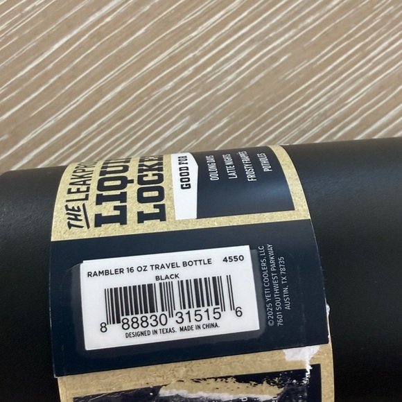 YETI RamblerTravel Bottle 16oz With Leakproof Commuter Cap Black Tumbler Cup Mug - Picture 6 of 12